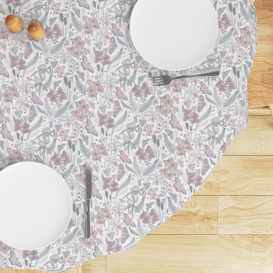 HOME_GOOD_ROUND_TABLE_CLOTH