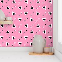 Black and white Triangles on Pink