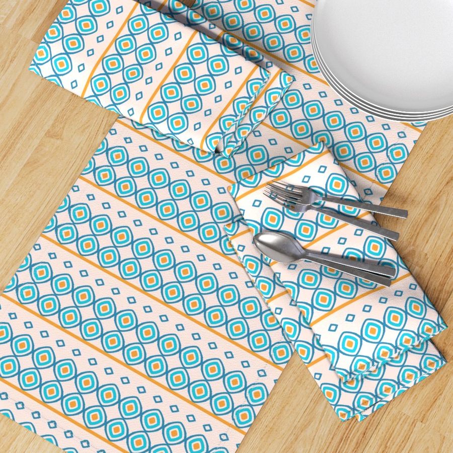 HOME_GOOD_TABLE_RUNNER