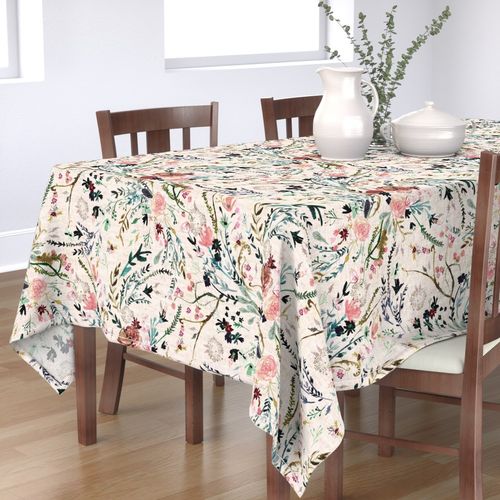 HOME_GOOD_RECTANGULAR_TABLE_CLOTH