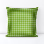 Scotch Houndstooth in Absinthe Green