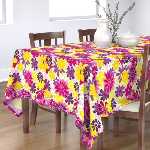 HOME_GOOD_RECTANGULAR_TABLE_CLOTH