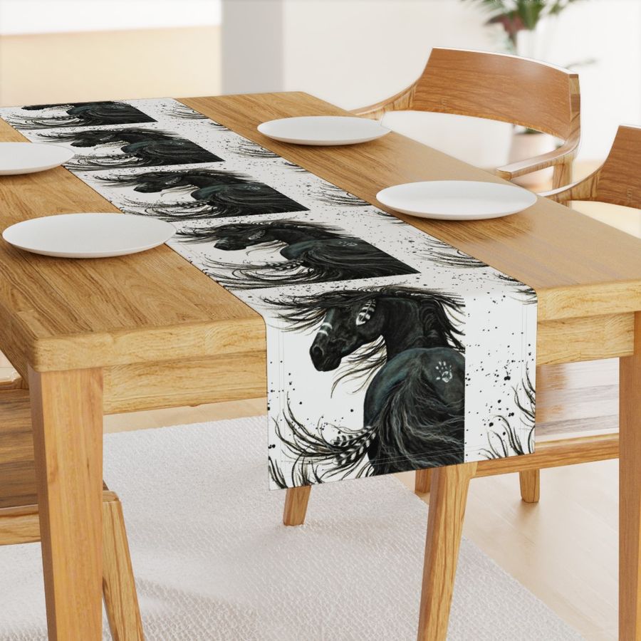 HOME_GOOD_TABLE_RUNNER