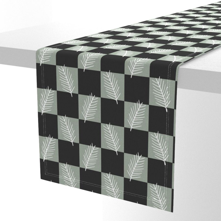 HOME_GOOD_TABLE_RUNNER