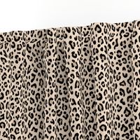 ★ BLACK and WHITE LEOPARD - LEOPARD PRINT in ECRU ★ Small Scale / Collection : Leopard spots – Punk Rock Animal Print