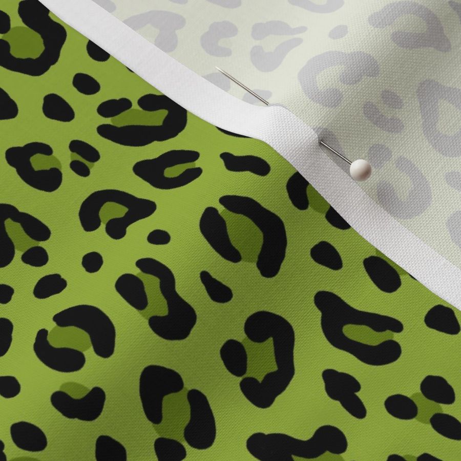 ★ PSYCHOBILLY LEOPARD – LEOPARD PRINT in LIME GREEN ★ Small Scale / Collection : Leopard spots – Punk Rock Animal Print