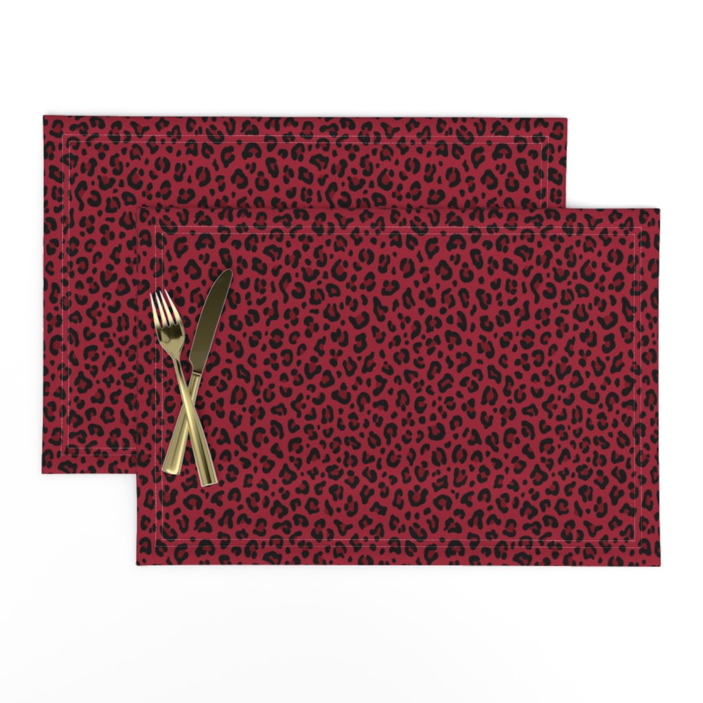 ★ LEOPARD PRINT in DEEP RED ★ Small Scale / Collection : Leopard spots – Punk Rock Animal Print