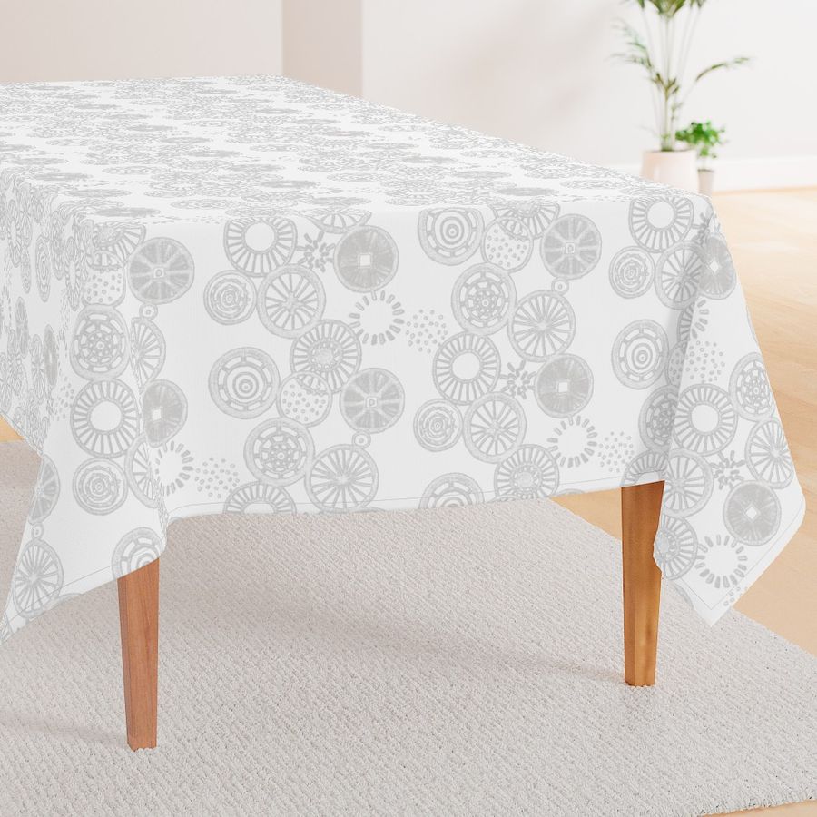 HOME_GOOD_RECTANGULAR_TABLE_CLOTH