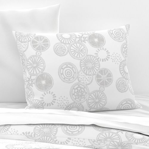 HOME_GOOD_STANDARD_PILLOW_SHAM