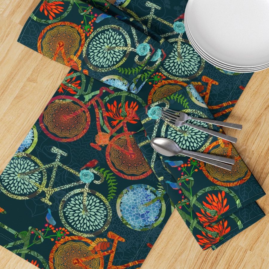 HOME_GOOD_TABLE_RUNNER