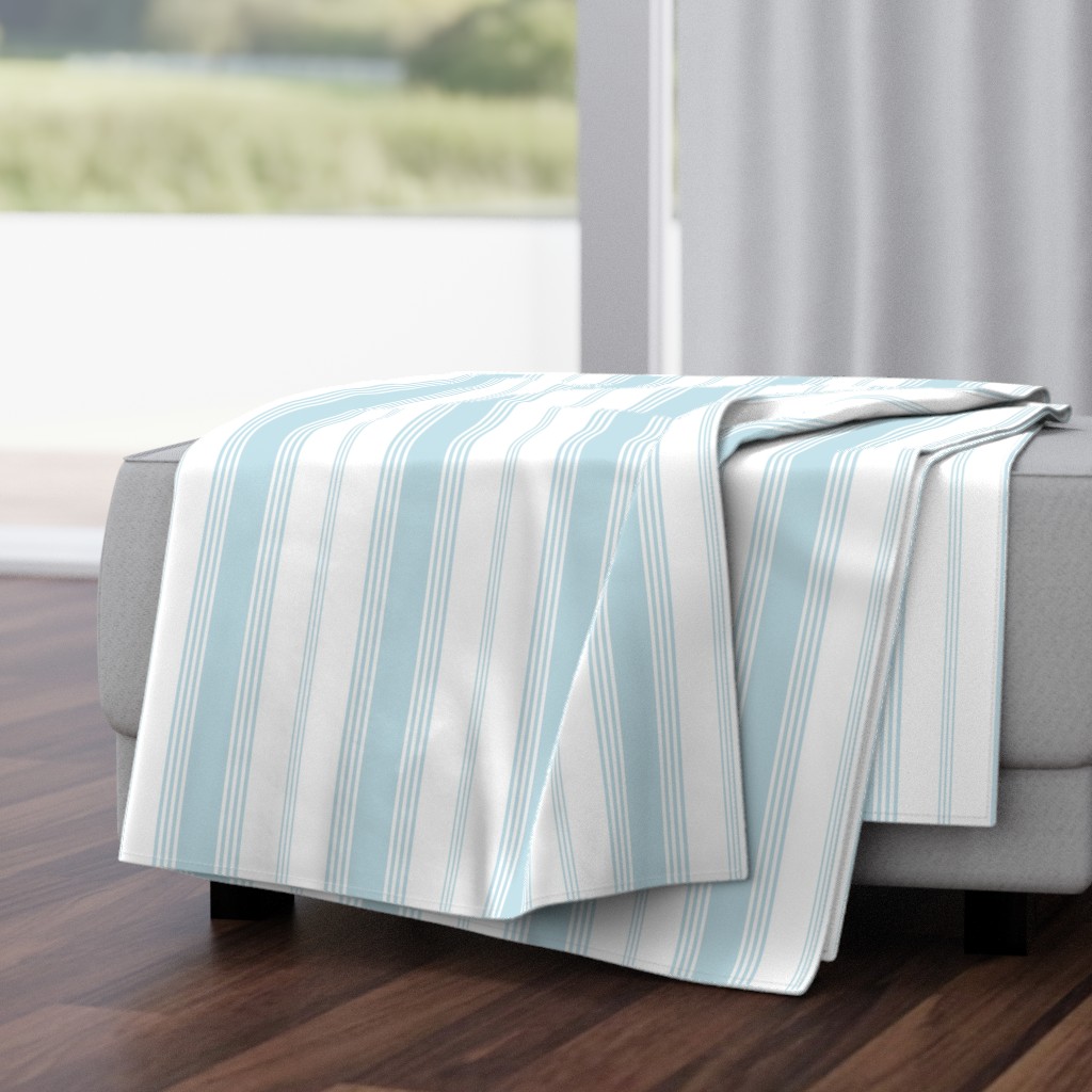 Topsail Stripe aqua