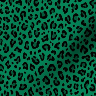 LEOPARD PRINT in GREEN ☆ Small Scale 