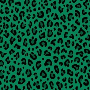 ★ LEOPARD PRINT in GREEN ★ Small Scale / Collection : Leopard spots – Punk Rock Animal Print