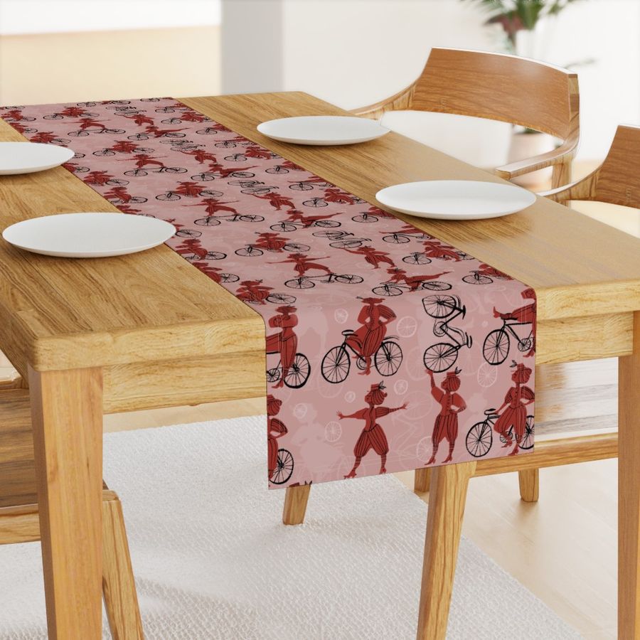 HOME_GOOD_TABLE_RUNNER