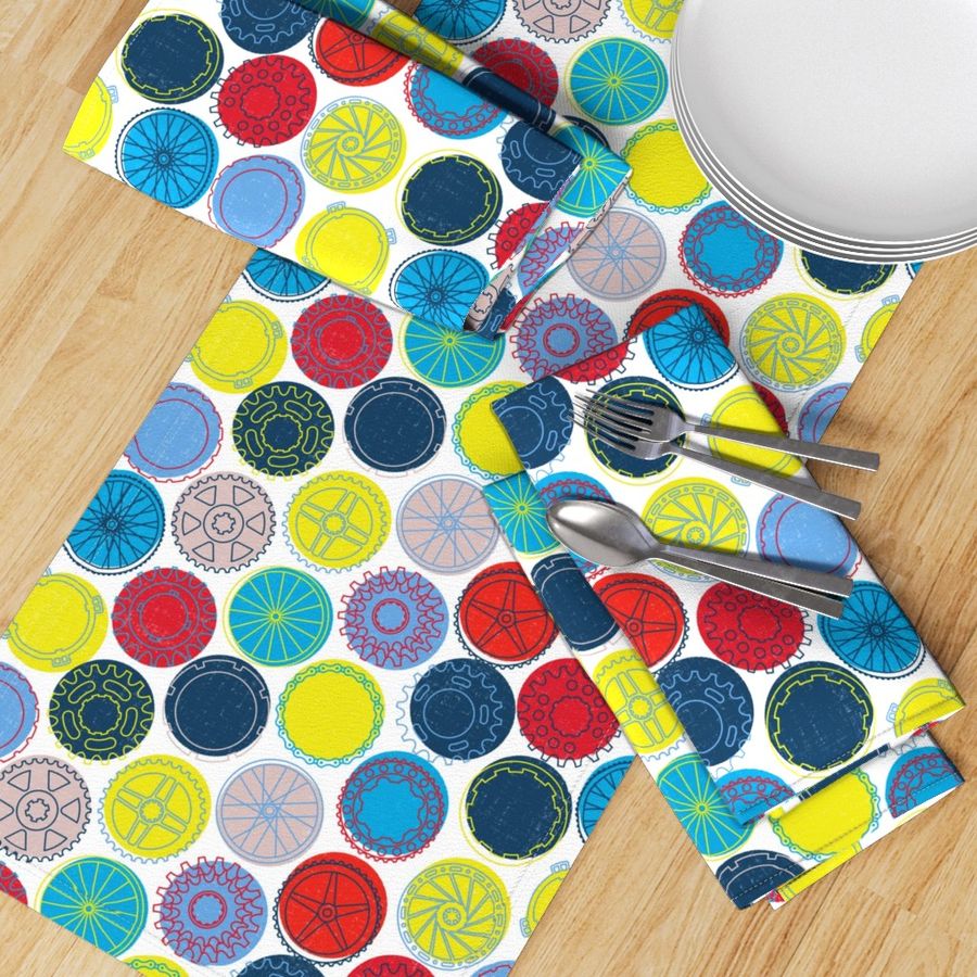 HOME_GOOD_TABLE_RUNNER