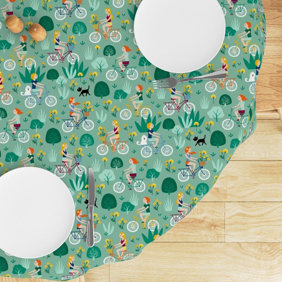 HOME_GOOD_ROUND_TABLE_CLOTH