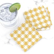 Yellow and white houndstooth | medium