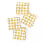 Yellow and white houndstooth | medium