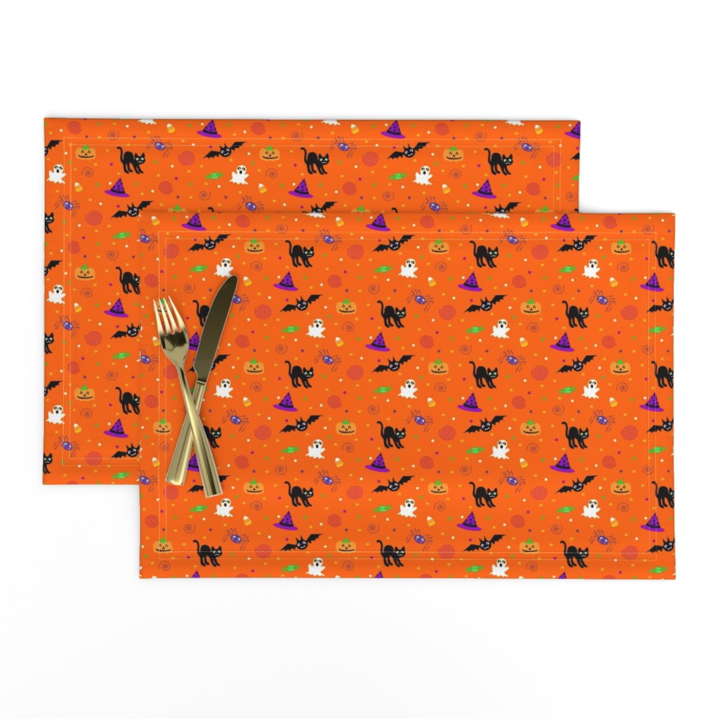 halloween_ditsy_print_fabric