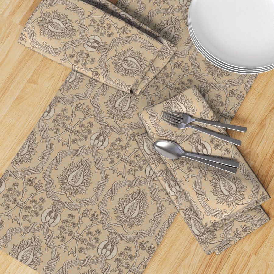 HOME_GOOD_TABLE_RUNNER