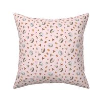 Hedgehog and Raccoon Pattern in baby pink, small