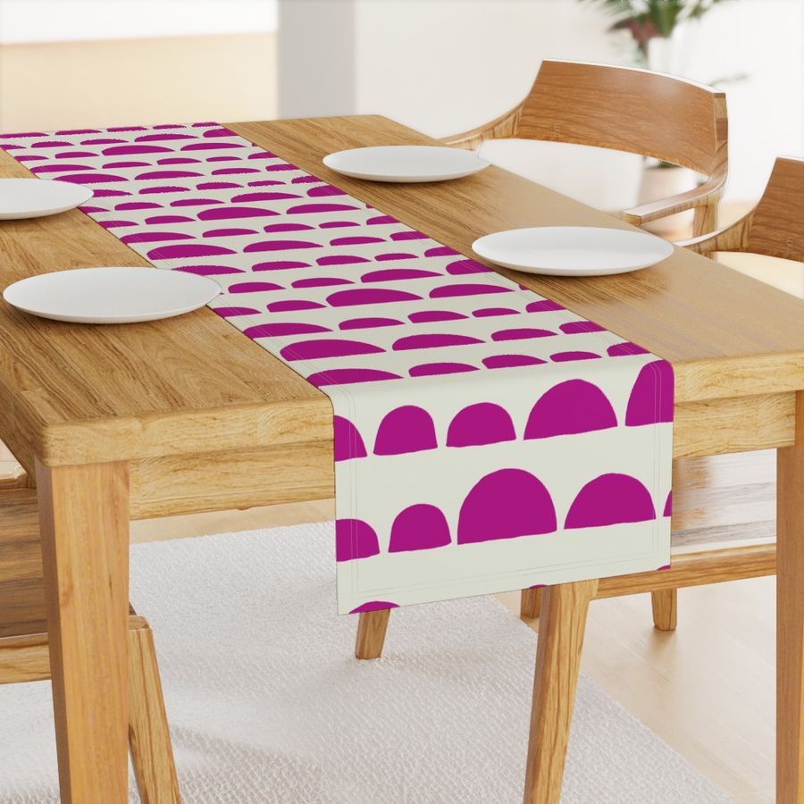 HOME_GOOD_TABLE_RUNNER