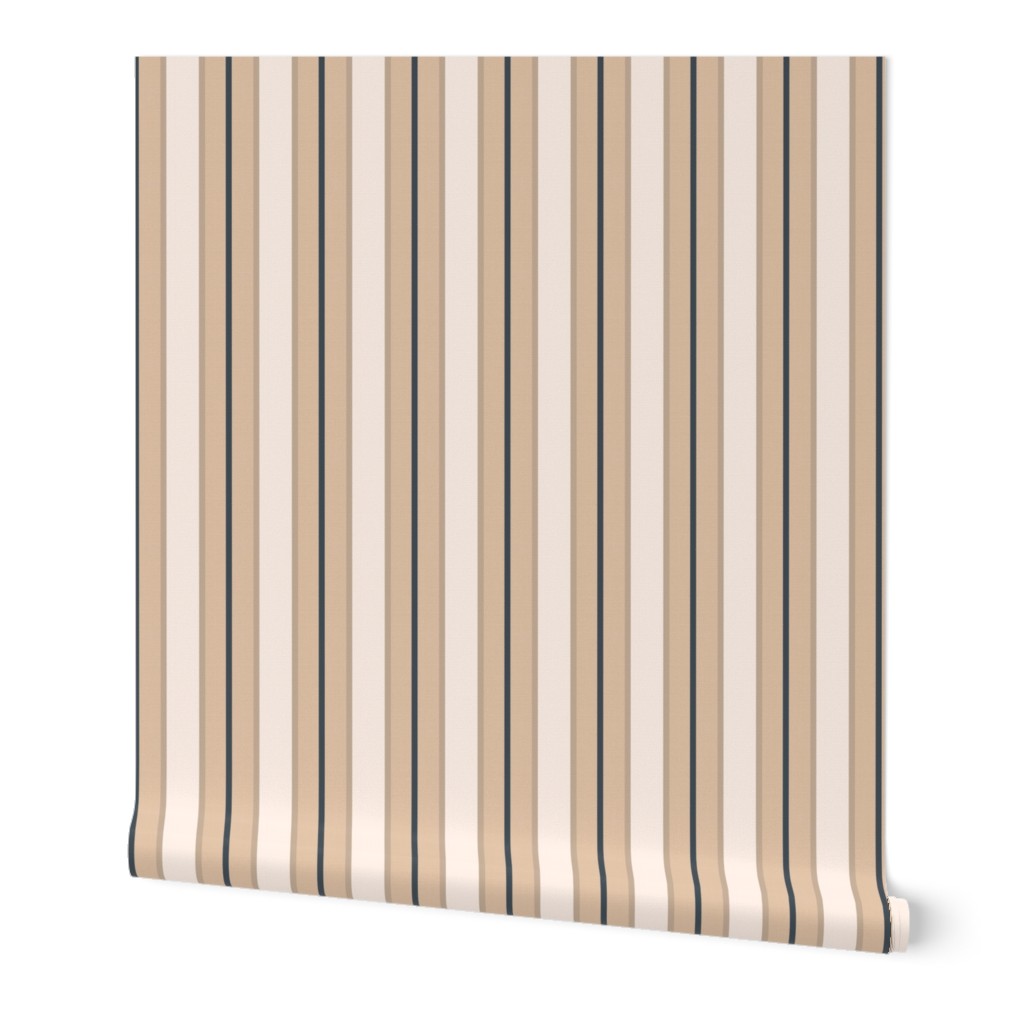 Black Forest / Bear  light tan stripe 