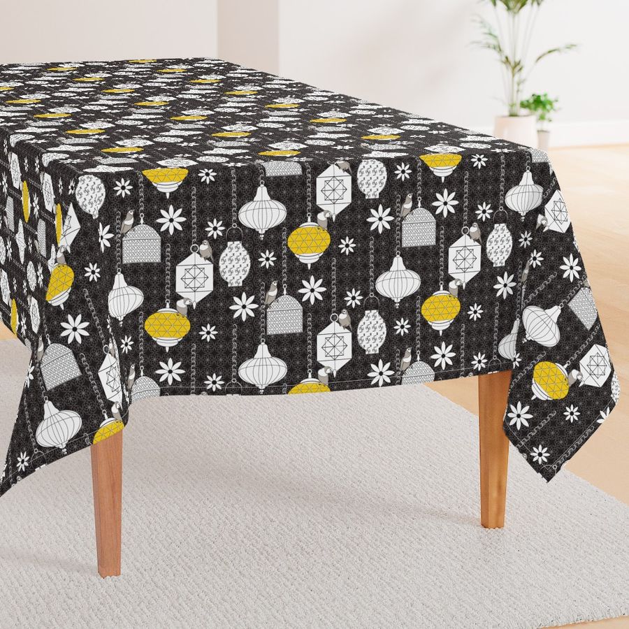 HOME_GOOD_RECTANGULAR_TABLE_CLOTH