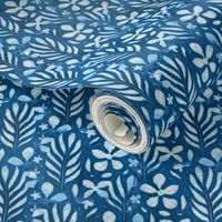 Linen Monstera Flower, Denim, Large