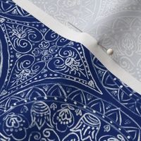 Summer Mandalas 2 (white-navy)