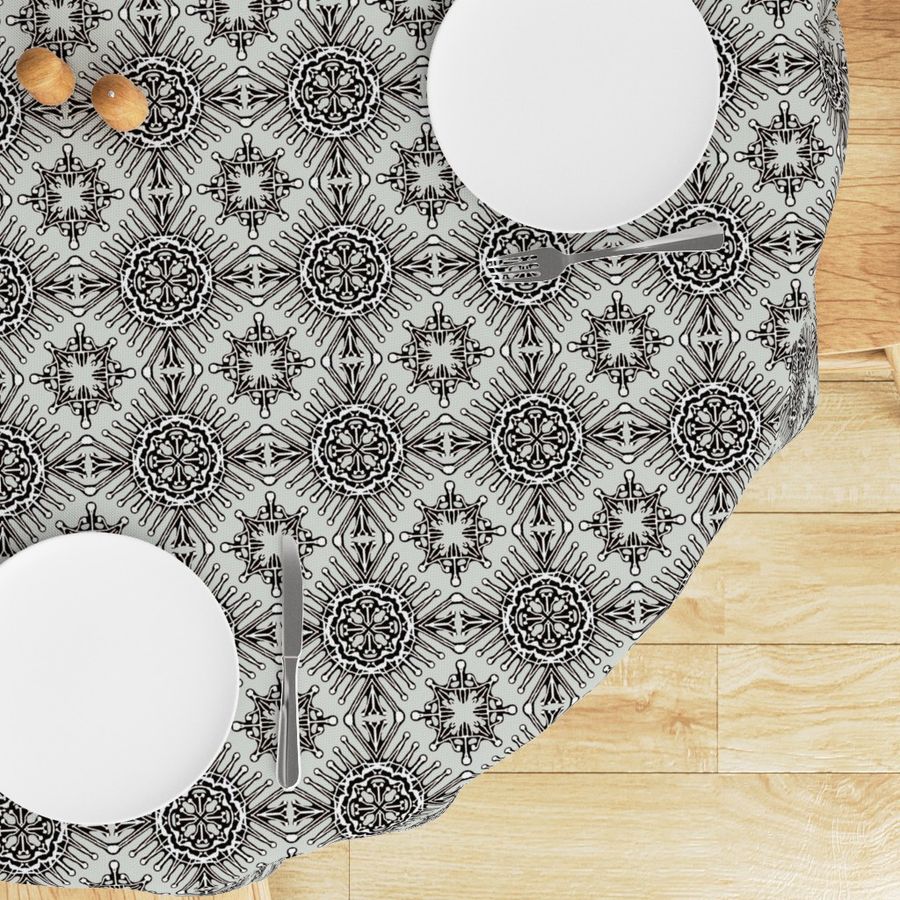 HOME_GOOD_ROUND_TABLE_CLOTH