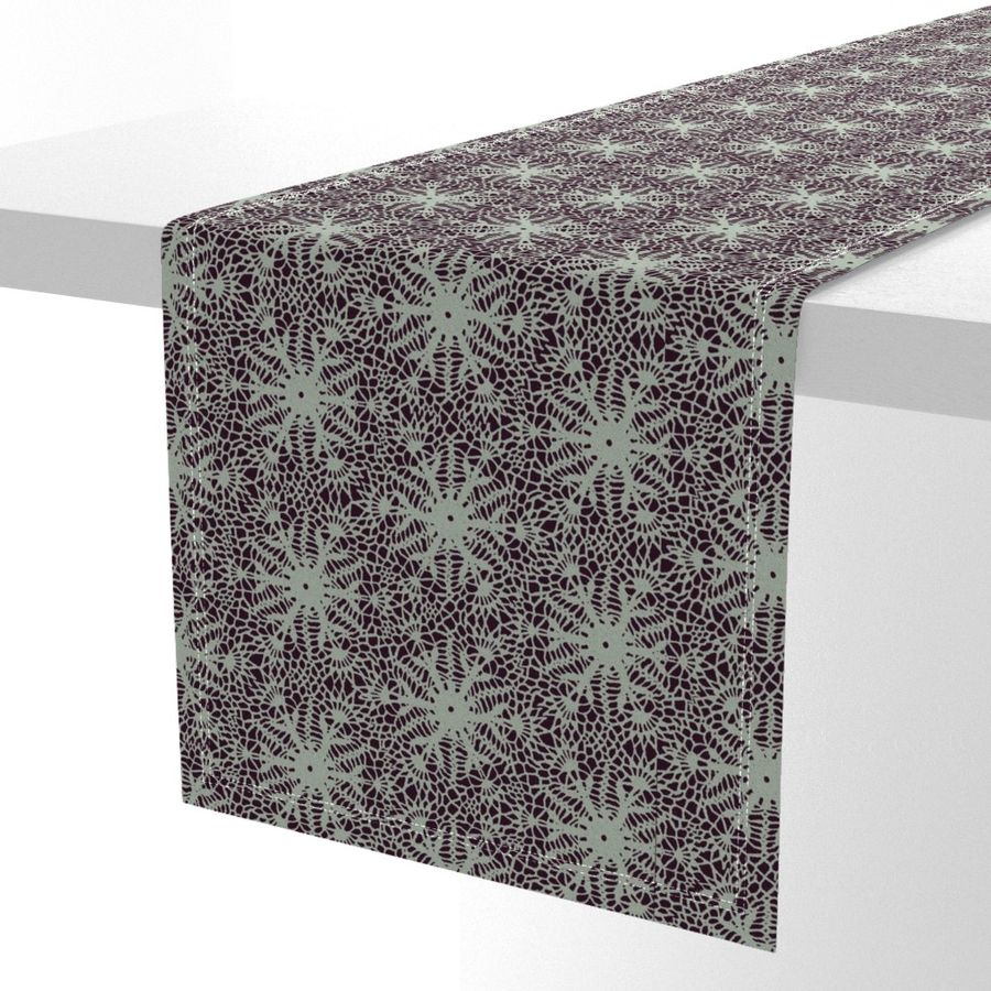 HOME_GOOD_TABLE_RUNNER