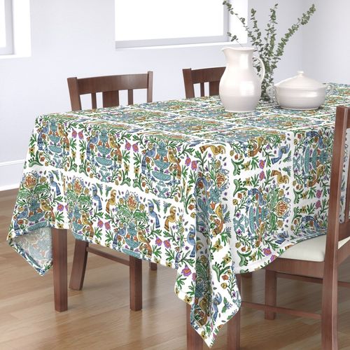 HOME_GOOD_RECTANGULAR_TABLE_CLOTH