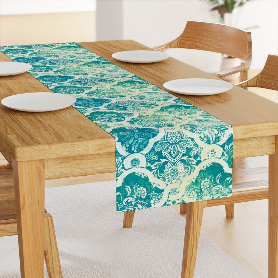 HOME_GOOD_TABLE_RUNNER