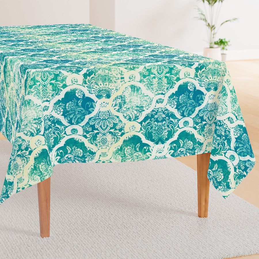 HOME_GOOD_RECTANGULAR_TABLE_CLOTH