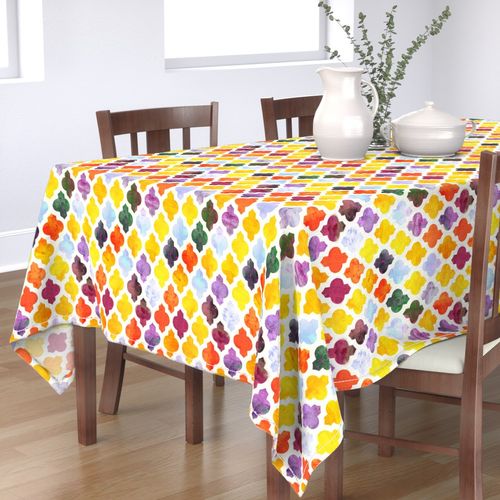 HOME_GOOD_RECTANGULAR_TABLE_CLOTH