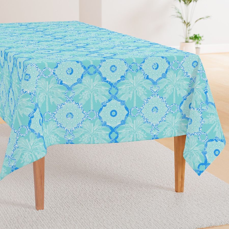 HOME_GOOD_RECTANGULAR_TABLE_CLOTH