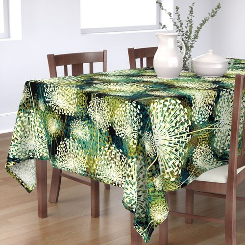 HOME_GOOD_RECTANGULAR_TABLE_CLOTH