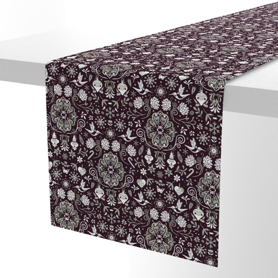 HOME_GOOD_TABLE_RUNNER