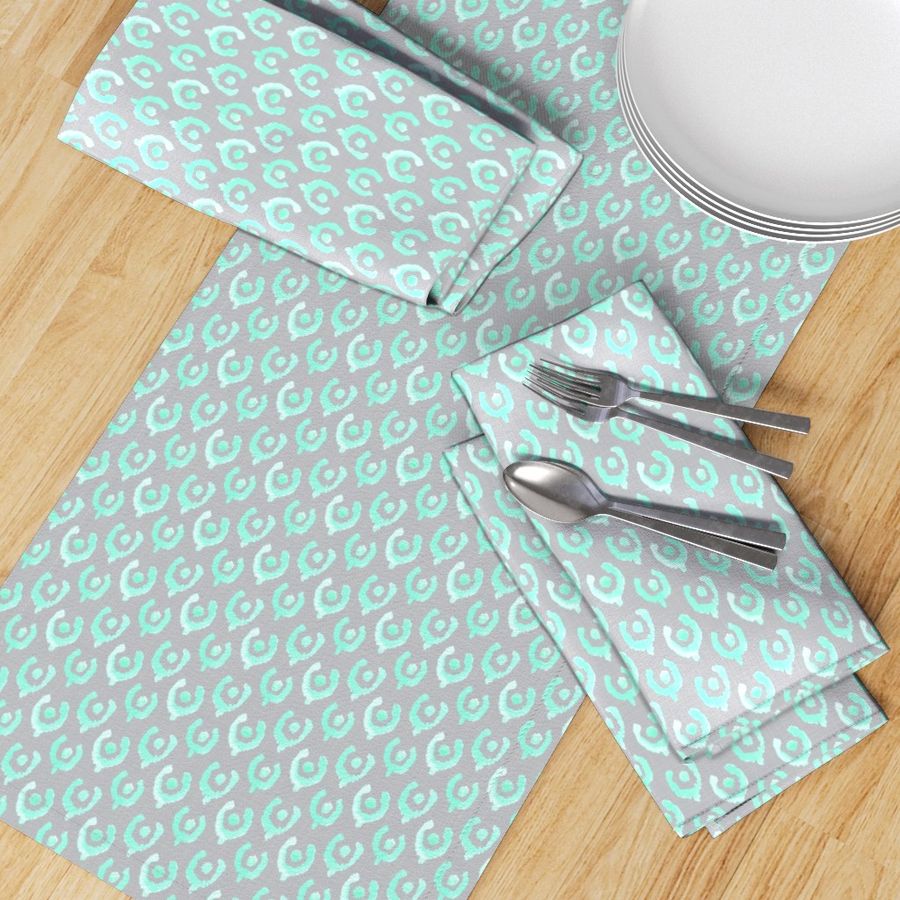 HOME_GOOD_TABLE_RUNNER