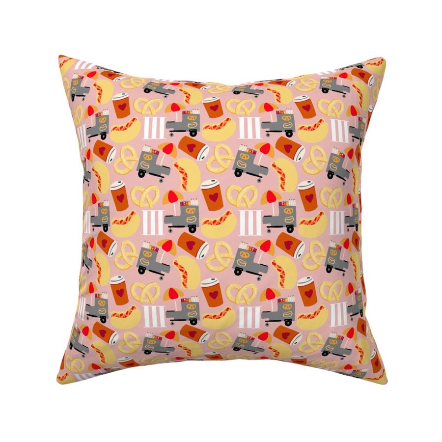 HOME_GOOD_SQUARE_THROW_PILLOW