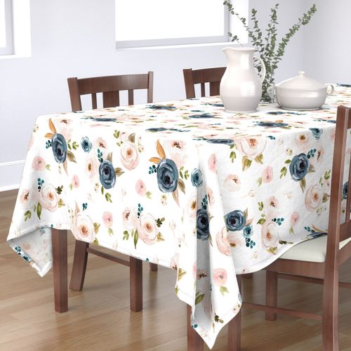 HOME_GOOD_RECTANGULAR_TABLE_CLOTH