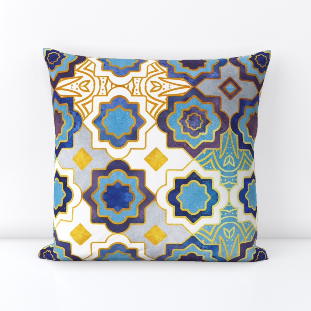 Normal scale // Marrakesh gold and indigo blue geometry inspiration