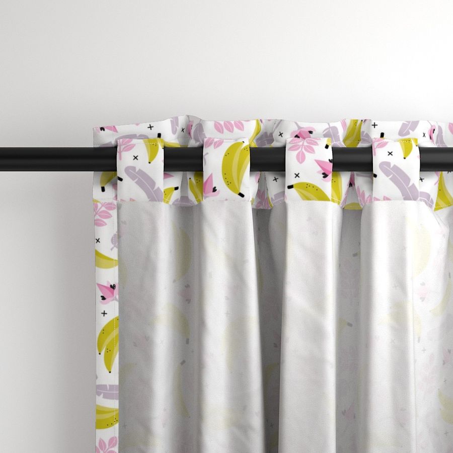 HOME_GOOD_CURTAIN_PANEL