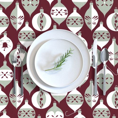 HOME_GOOD_RECTANGULAR_TABLE_CLOTH