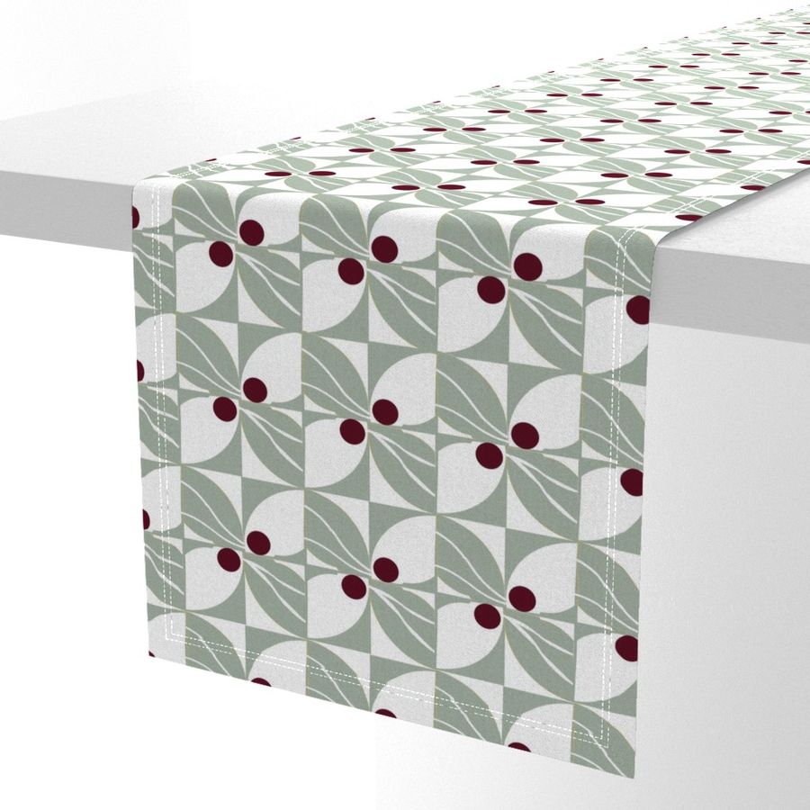 HOME_GOOD_TABLE_RUNNER