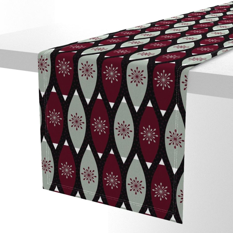 HOME_GOOD_TABLE_RUNNER