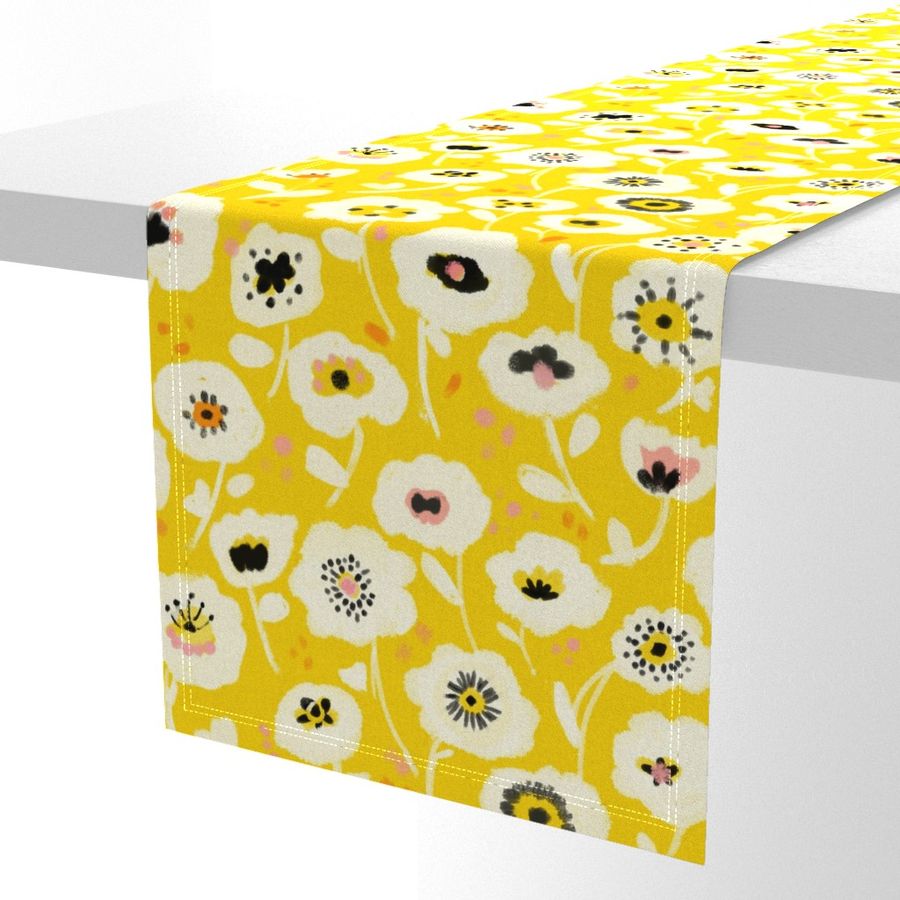 HOME_GOOD_TABLE_RUNNER