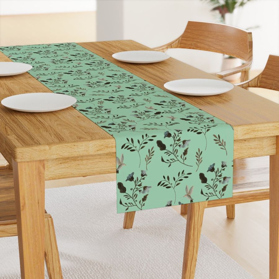 HOME_GOOD_TABLE_RUNNER