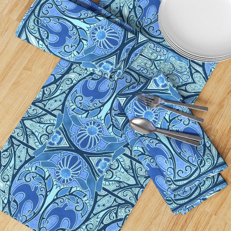 HOME_GOOD_TABLE_RUNNER